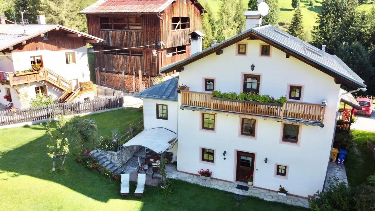 Dolomites Charme Chalet Colle Santa Lucia 0*,